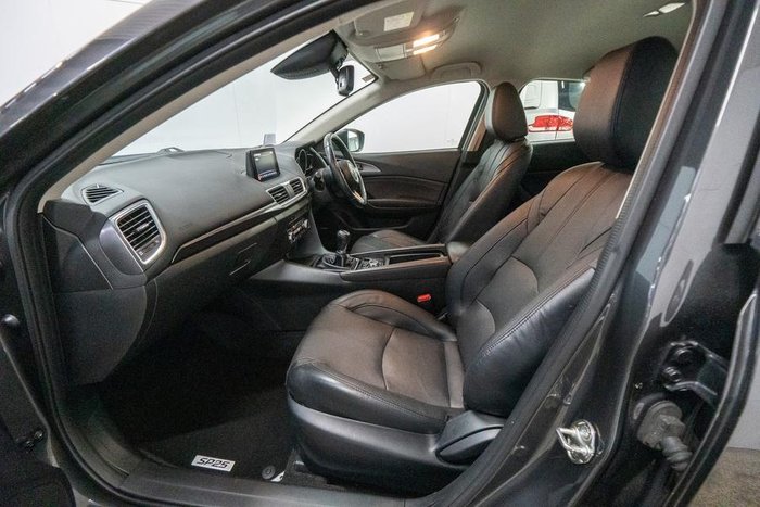 2016 Mazda 3 SP25 GT