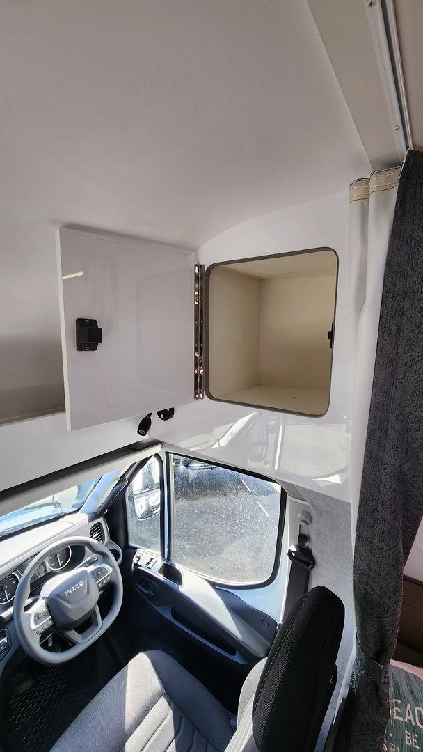 2024 JB Motorhomes Jb Touring 2 X Single Rear