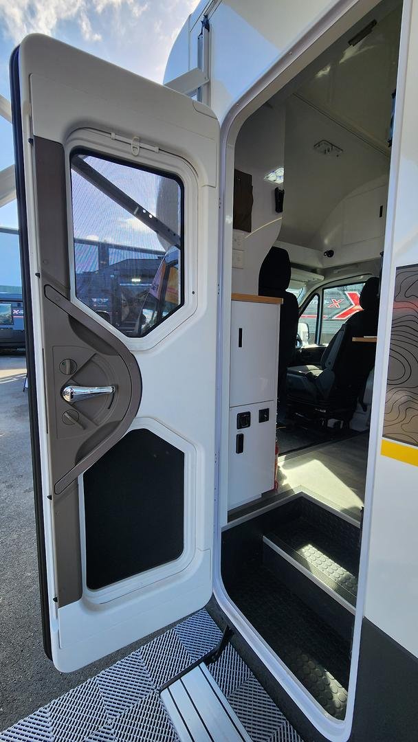 2024 JB Motorhomes Jb Touring 2 X Single Rear