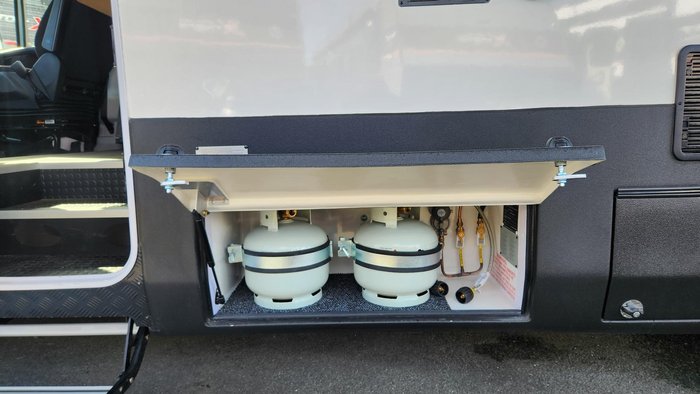 2024 JB Motorhomes Jb Touring 2 X Single Rear