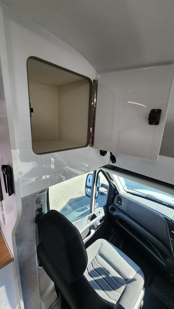 2024 JB Motorhomes Jb Touring 2 X Single Rear