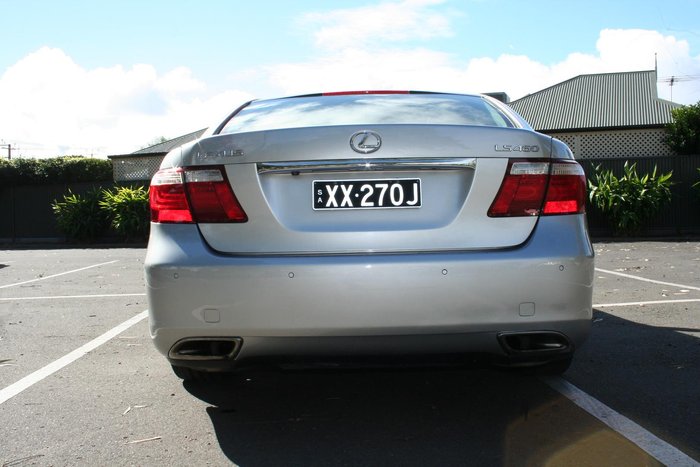 2007 Lexus LS 460