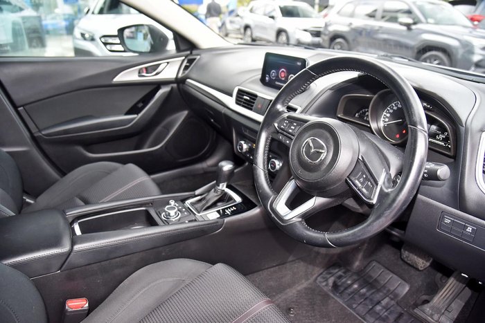 2018 Mazda 3 Maxx Sport