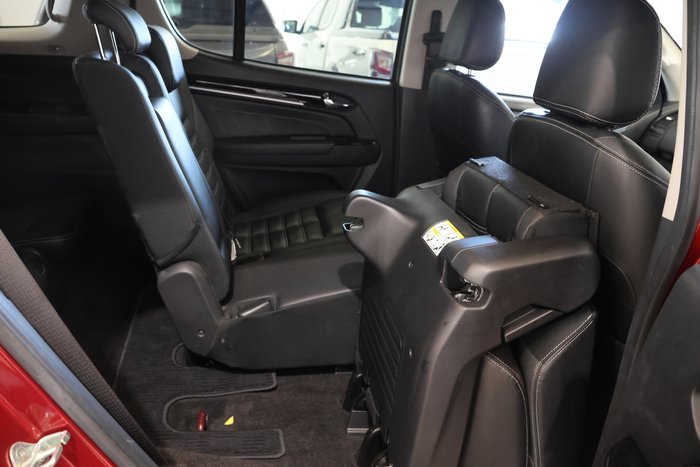 2020 Isuzu MU-X LS-T