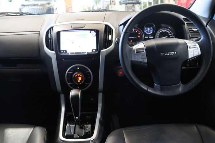 2020 Isuzu MU-X LS-T