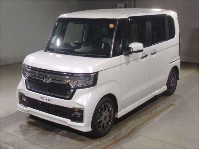 2021 Honda N-Box Custom Turbo