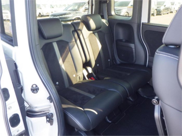2021 Honda N-Box Custom Turbo