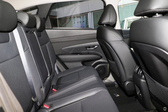 2026 Hyundai Tucson Hybrid Elite