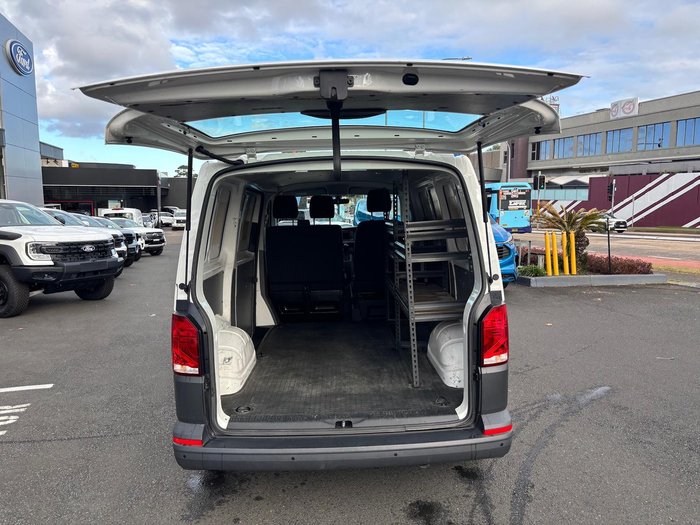 2022 Volkswagen Transporter TDI340