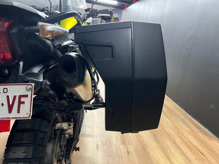 2012 TRIUMPH TIGER 800 Black