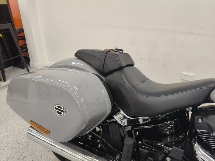 2024 Harley-davidson FLSB SPORT GLIDE (107) grey
