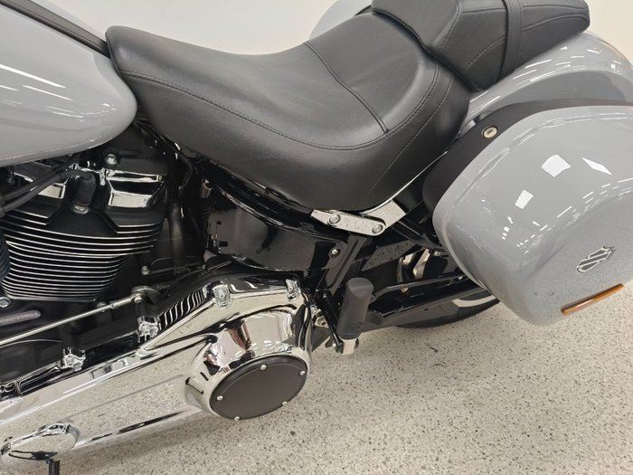 2024 Harley-davidson FLSB SPORT GLIDE (107) grey