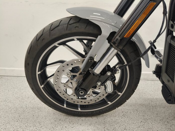 2024 Harley-davidson FLSB SPORT GLIDE (107) grey