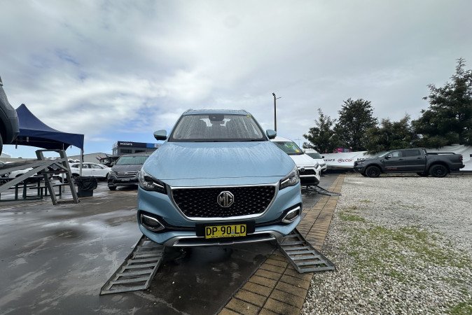 2021 MG HS +EV PHEV ESSENCE