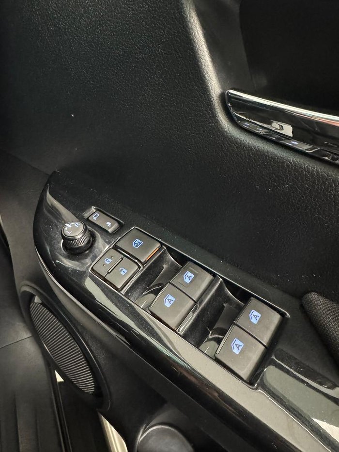 2019 Toyota Hilux SR5 GUN126R 4X4 Dual Range Glacier White