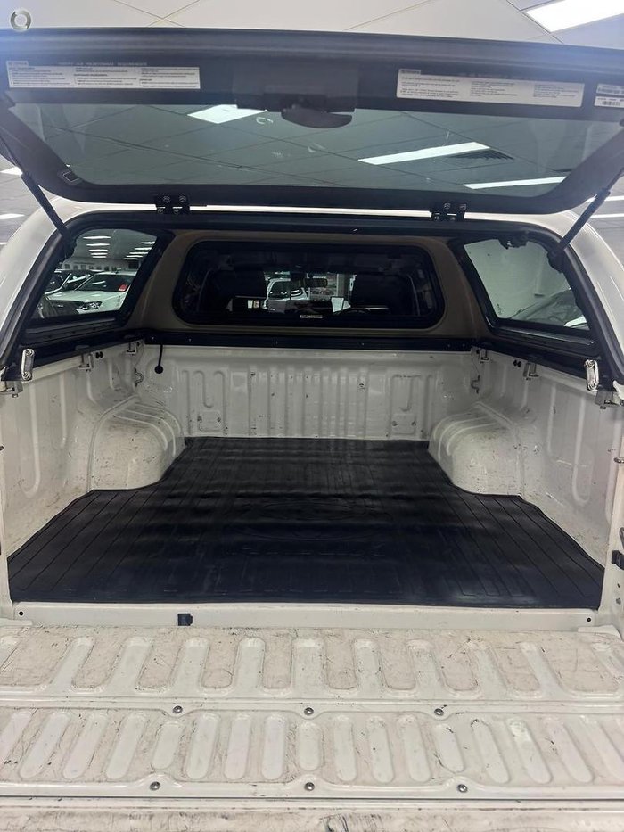 2019 Toyota Hilux SR5