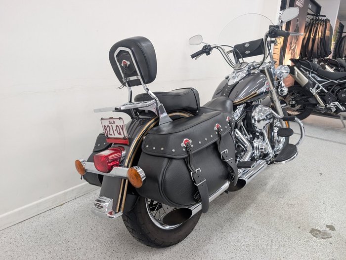 2016 Harley-davidson FLSTC HERITAGE SOFTAIL CLASSIC silver