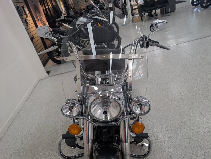 2016 Harley-davidson FLSTC HERITAGE SOFTAIL CLASSIC silver