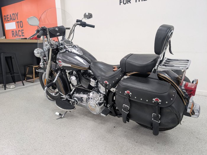 2016 Harley-davidson FLSTC HERITAGE SOFTAIL CLASSIC silver