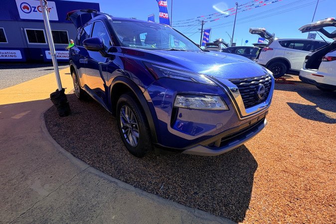 2024 NISSAN X-TRAIL