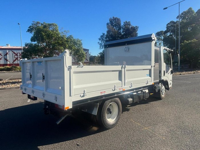 2025 Isuzu N Series NMR 65/45-150 DT D34