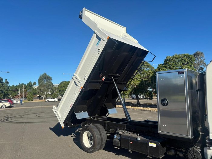 2025 Isuzu N Series NMR 65/45-150 DT D34