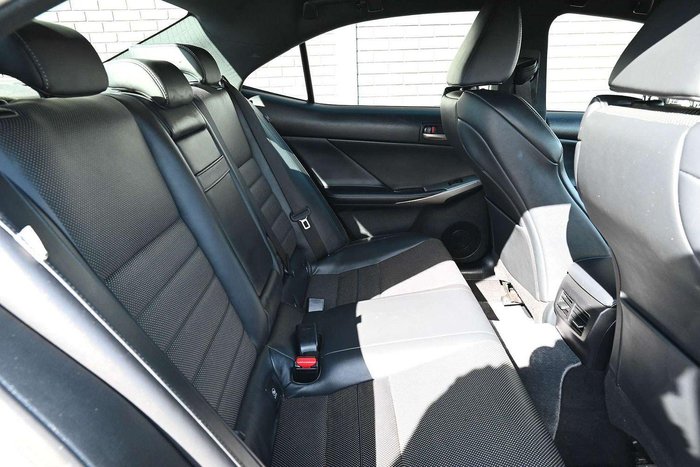 2017 Lexus IS 200t F Sport