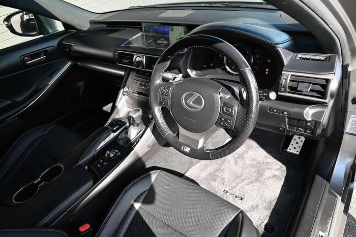 2017 Lexus IS 200t F Sport
