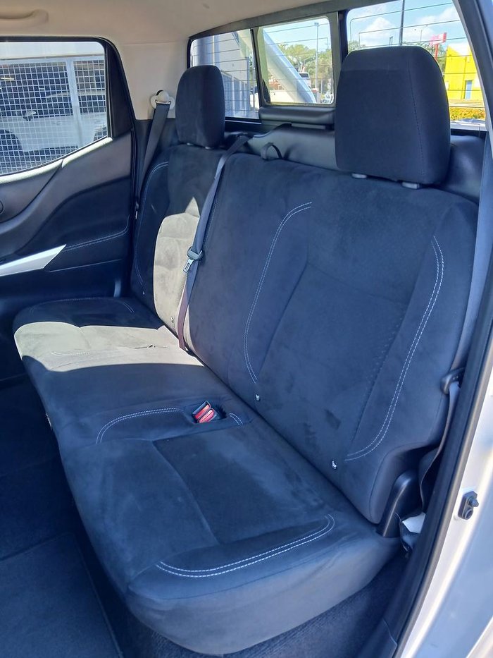 2019 Nissan Navara ST