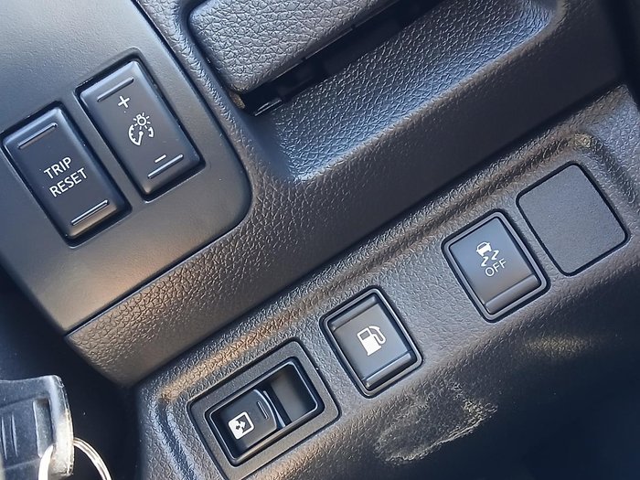 2019 Nissan Navara ST
