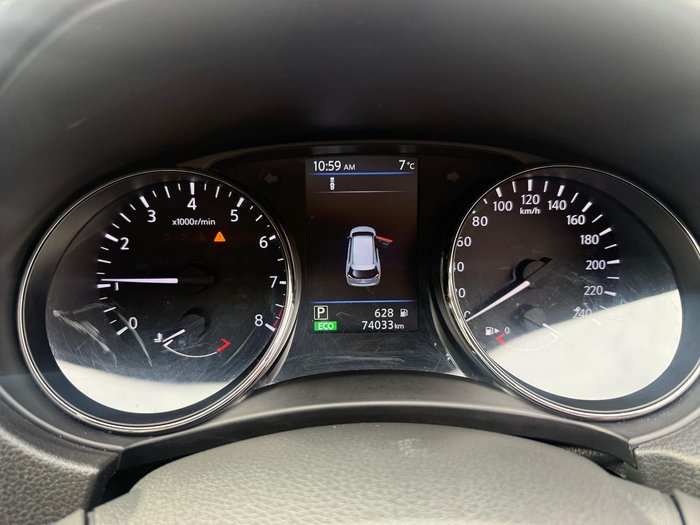 2022 Nissan X-TRAIL ST