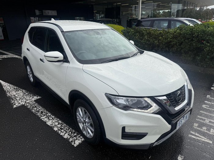 2022 Nissan X-TRAIL ST