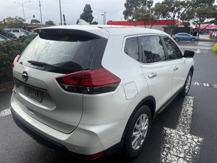 2022 Nissan X-TRAIL ST