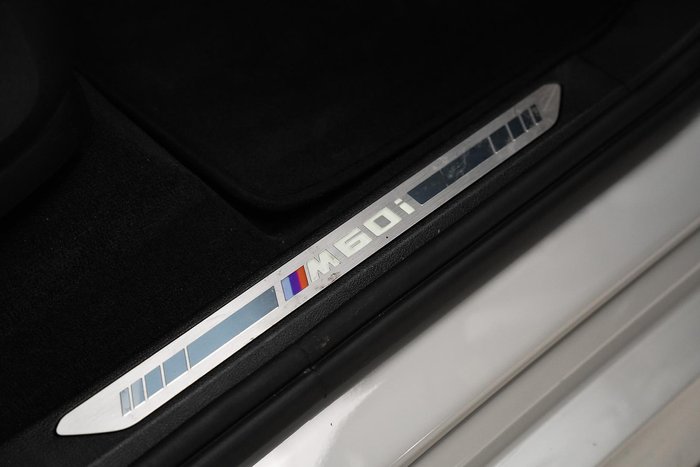 2023 BMW X5 M60i