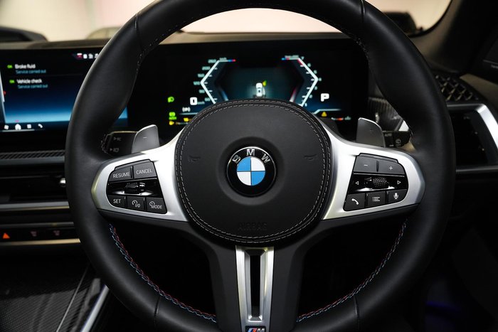 2023 BMW X5 M60i