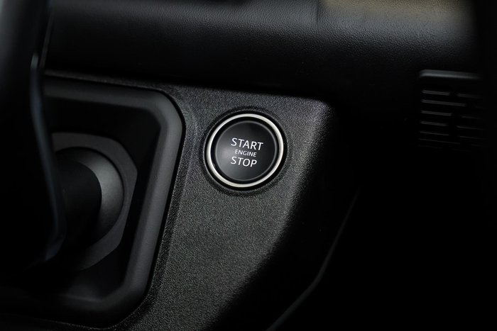 2024 Land Rover Defender 110 D300 X-Dynamic HSE