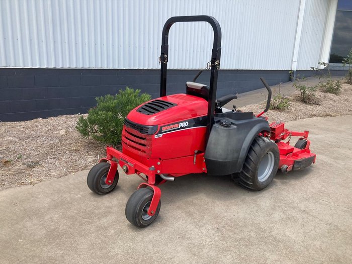 2014 Snapper Pro S800x