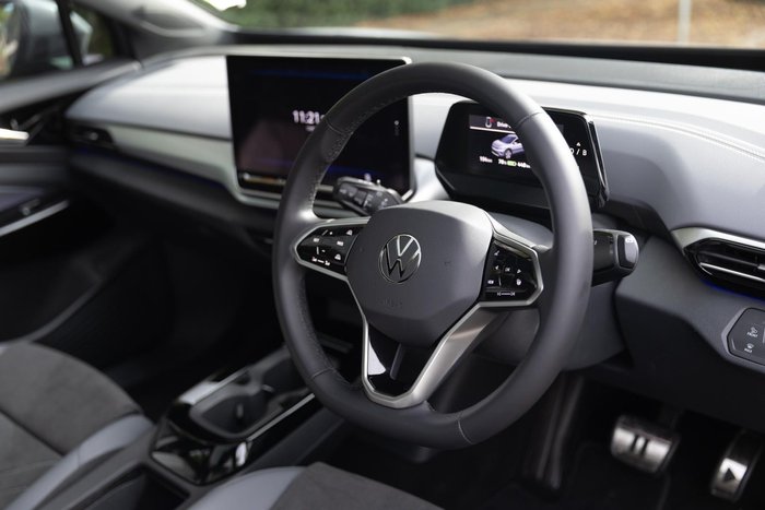 2025 Volkswagen ID.4 Pro