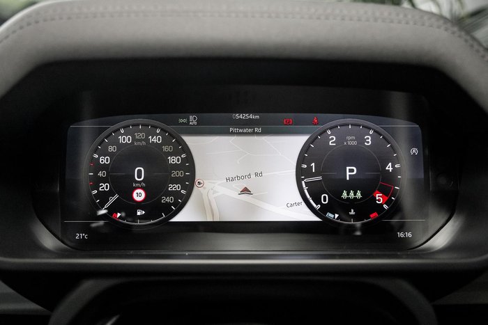 2021 Land Rover Defender 110 D300 SE