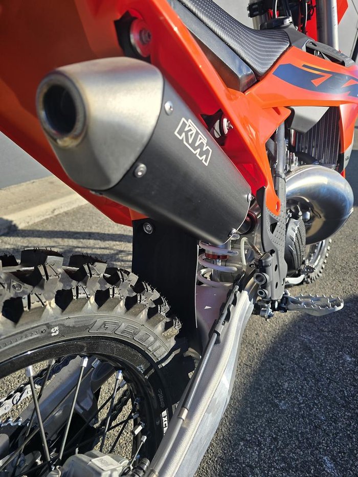 2025 KTM 300 SX SX Orange