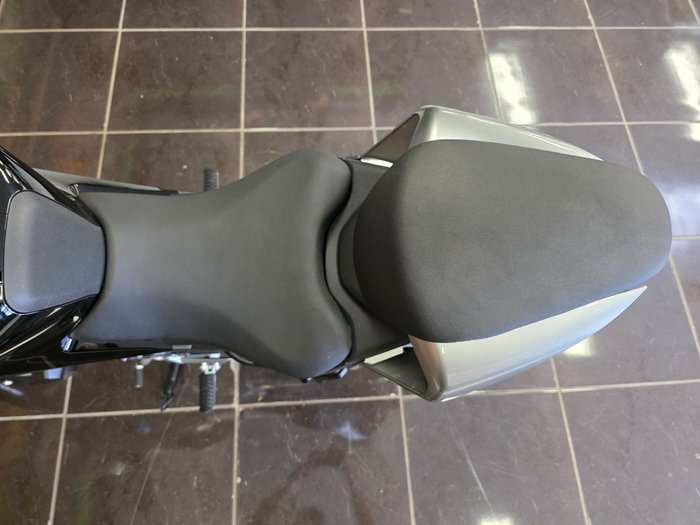 2025 CFMOTO 450 NK BLACK