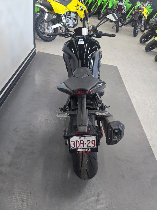 2026 Kawasaki Z1100 Black