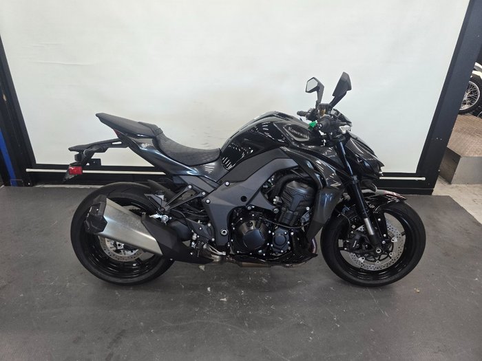 2026 Kawasaki Z1100 Black