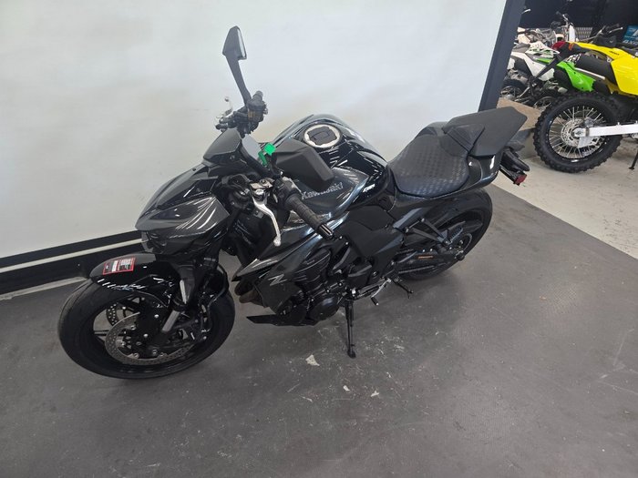 2026 Kawasaki Z1100 Black
