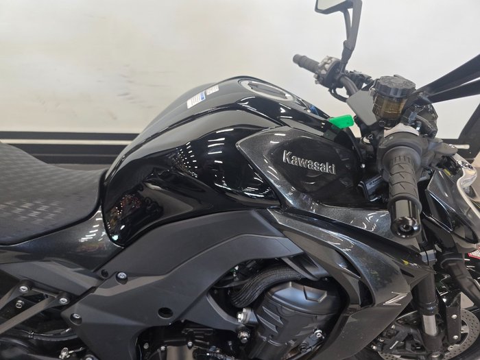 2026 Kawasaki Z1100 Black