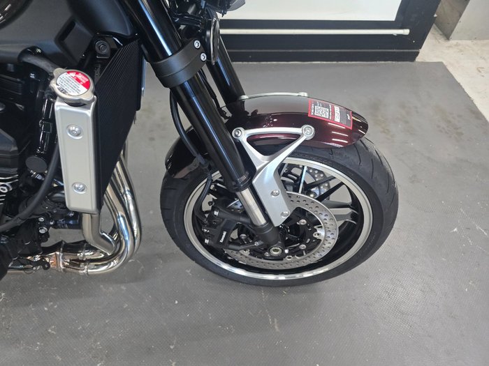 2026 Kawasaki Z900RS Red