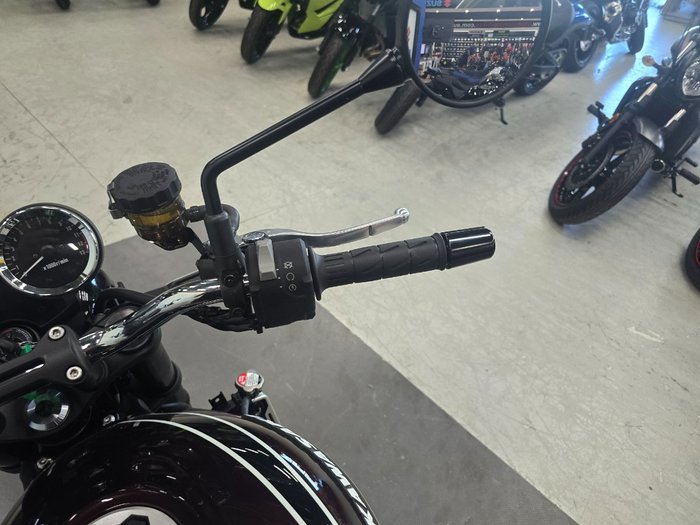 2026 Kawasaki Z900RS Red