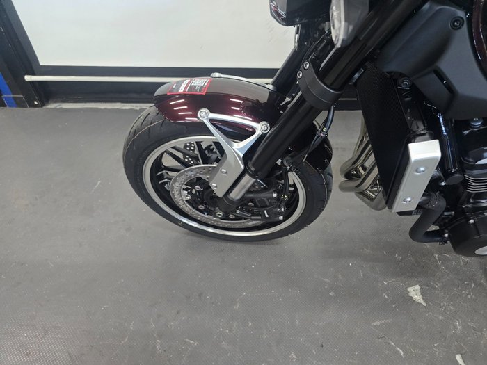 2026 Kawasaki Z900RS Red