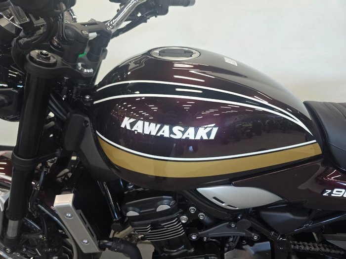 2026 Kawasaki Z900RS Red
