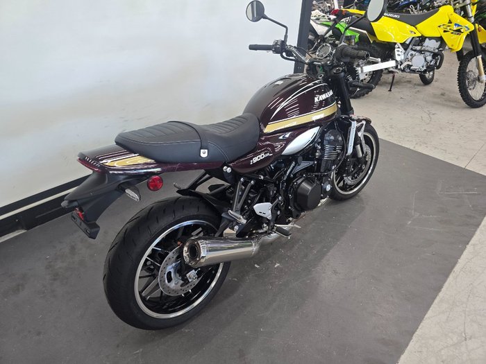 2026 Kawasaki Z900RS Red